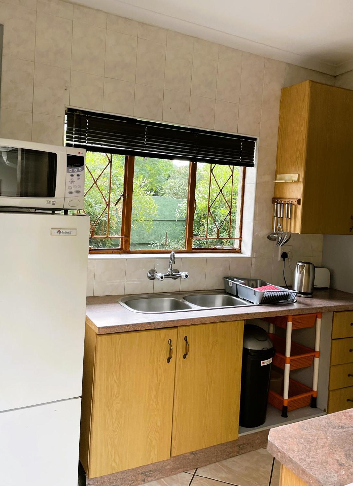 Celtis Lane Guest House Боксбург Екстериор снимка