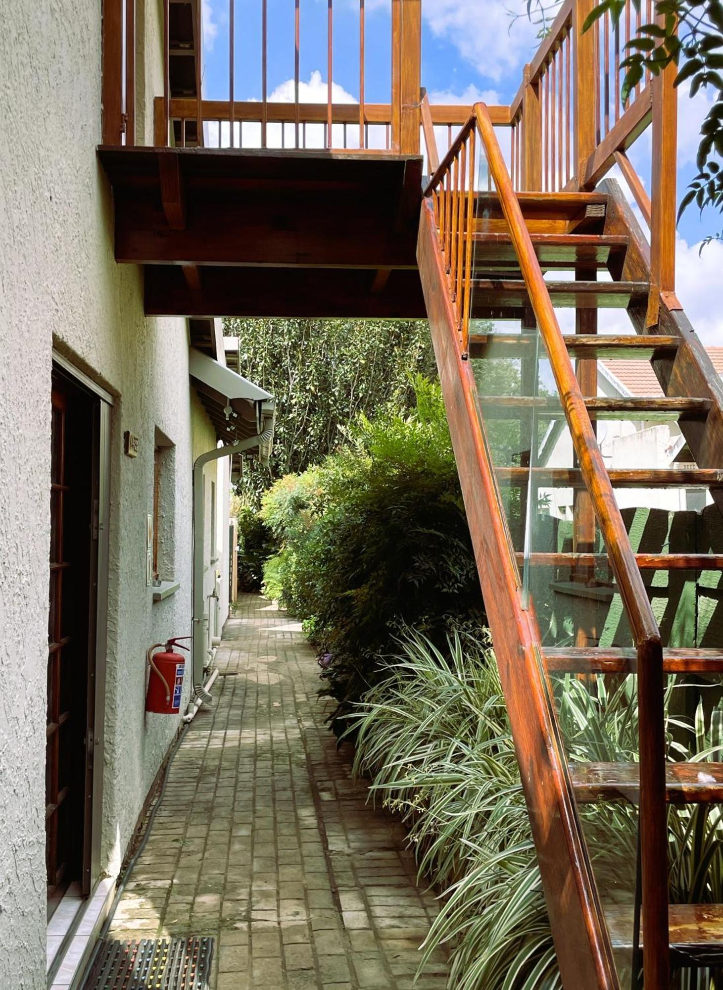 Celtis Lane Guest House Боксбург Екстериор снимка