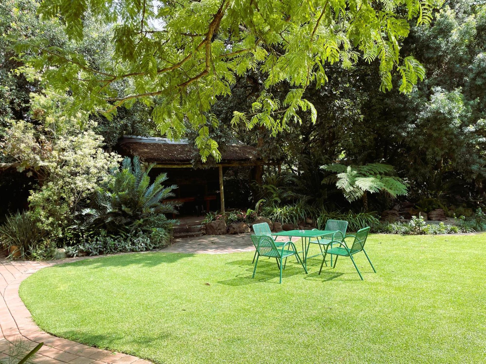 Celtis Lane Guest House Боксбург Екстериор снимка