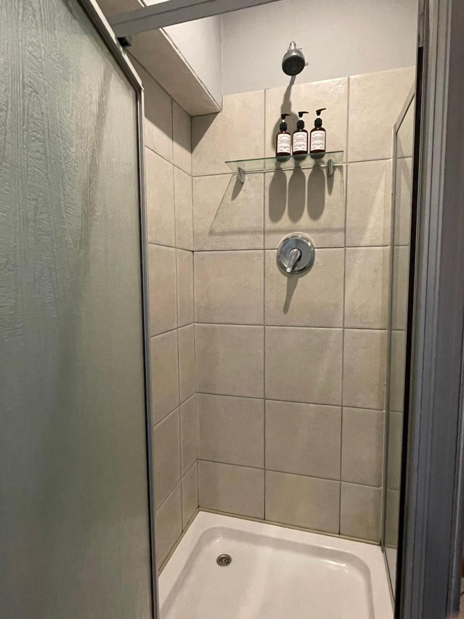 Celtis Lane Guest House Боксбург Екстериор снимка