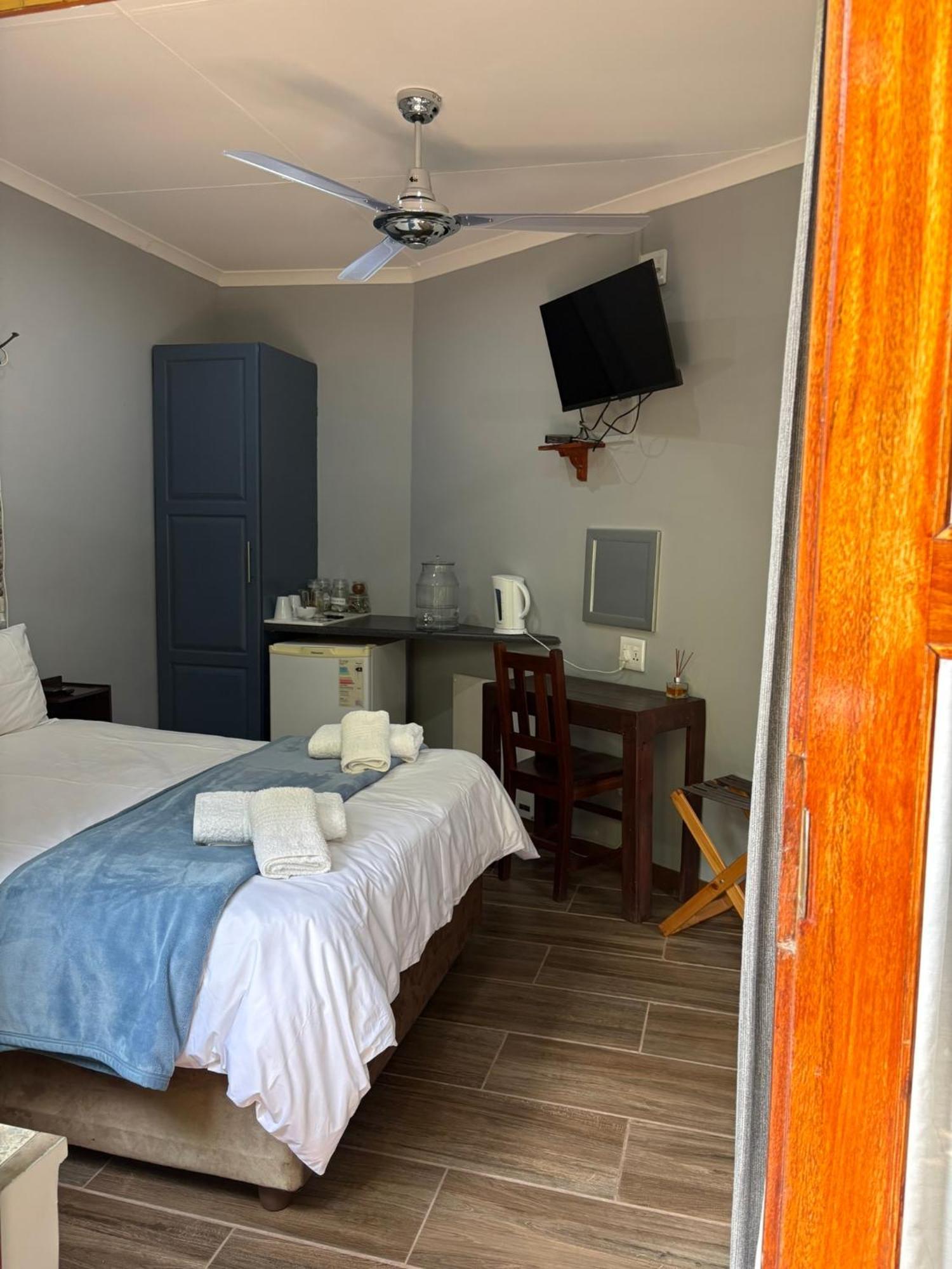 Celtis Lane Guest House Боксбург Екстериор снимка