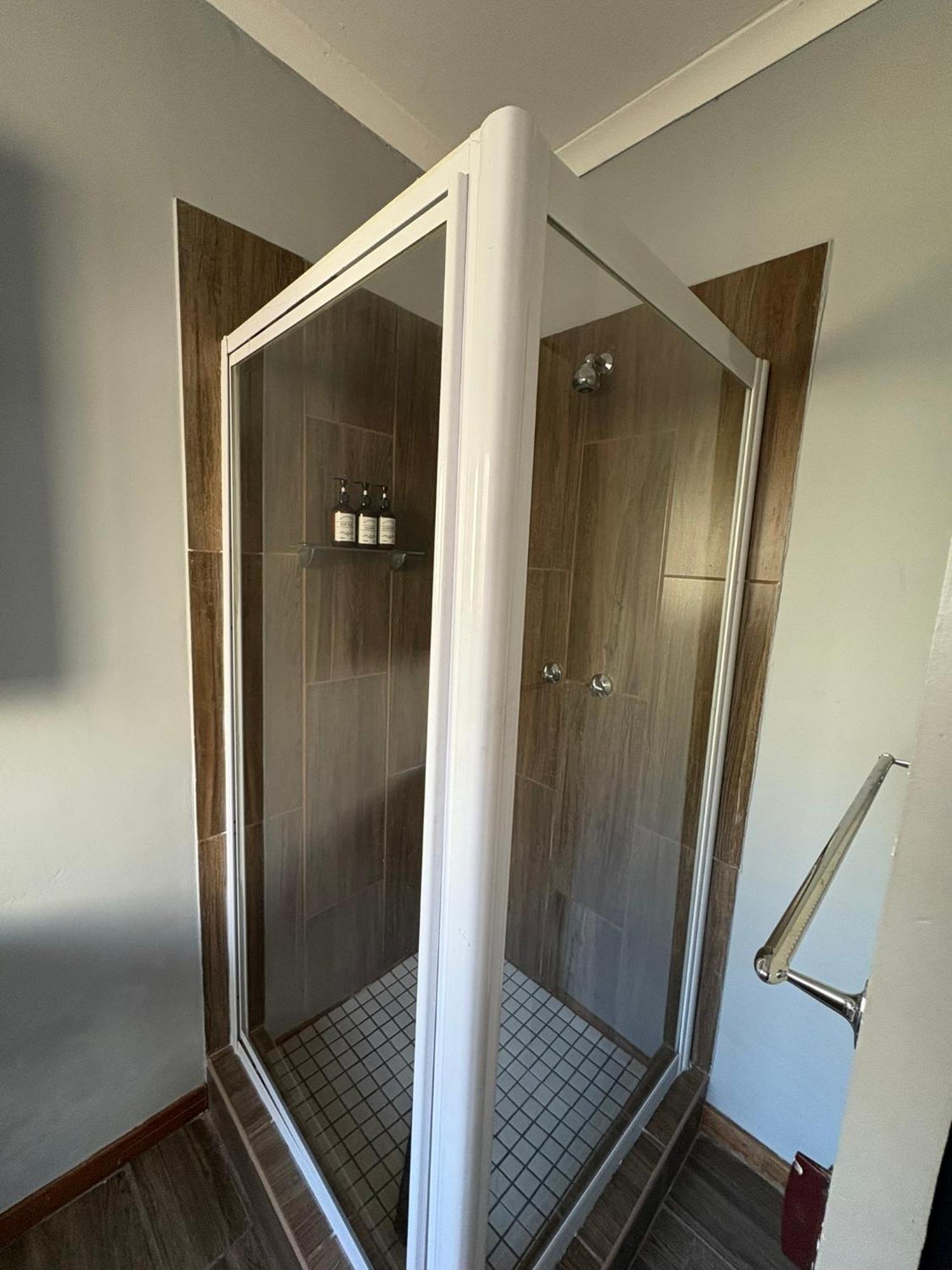 Celtis Lane Guest House Боксбург Екстериор снимка