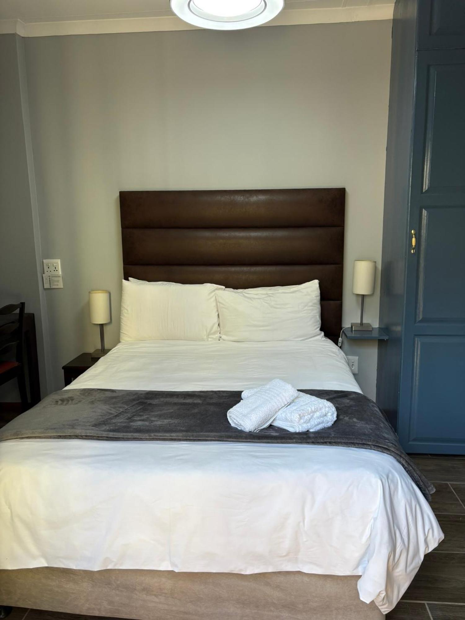 Celtis Lane Guest House Боксбург Екстериор снимка