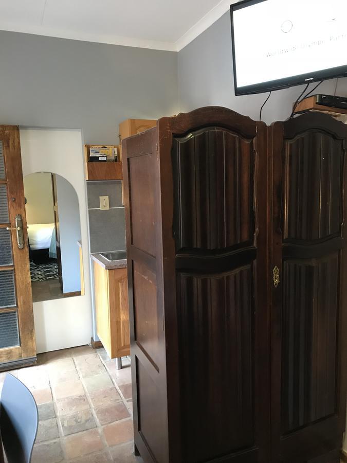 Celtis Lane Guest House Боксбург Екстериор снимка